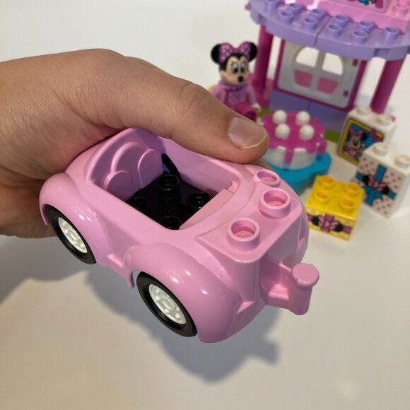 LEGO DUPLO 10873 Minnie’s Birthday Party Set Disney Missing Cat Near Complete - Picture 4 of 10